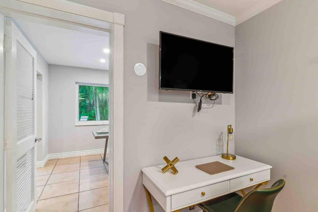 Private Oasis With Pool Near Beaches, Dining & Las Olas Fort Lauderdale Zewnętrze zdjęcie